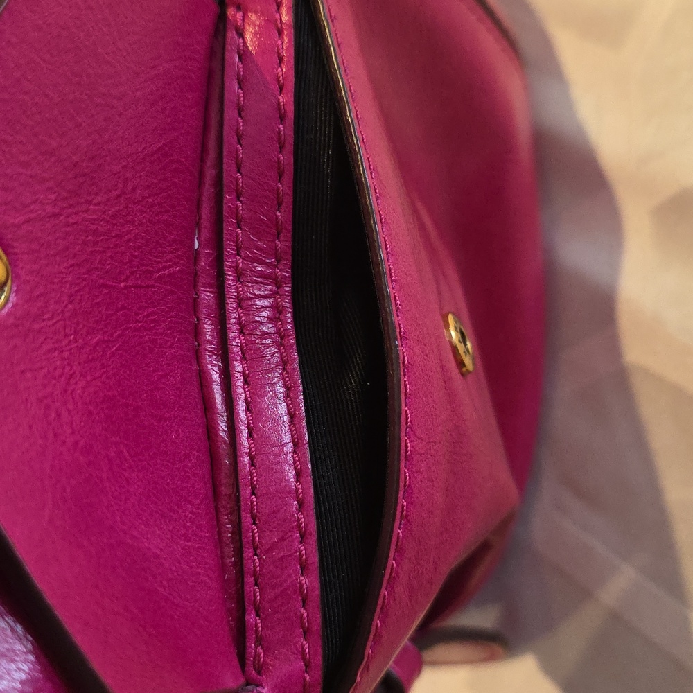 Marc Jacobs Fuchsia Crossbody Bag - Picture 8 of 11